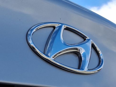 Used 2011 Hyundai Elantra GLS w/ Preferred Equipment Pkg 3 image 31