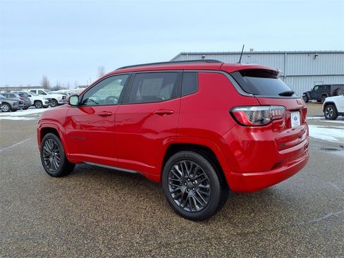 Used 2022 Jeep Compass Limited image 6