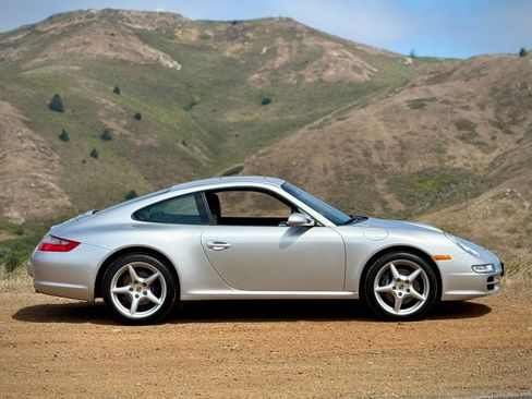 Used 2008 Porsche 911 Carrera 4 AWD/4WD image 28