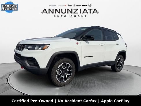 Certified 2025 Jeep Compass Trailhawk image 1