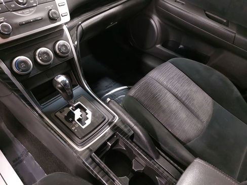 Used 2010 MAZDA MAZDA6 i Touring image 27