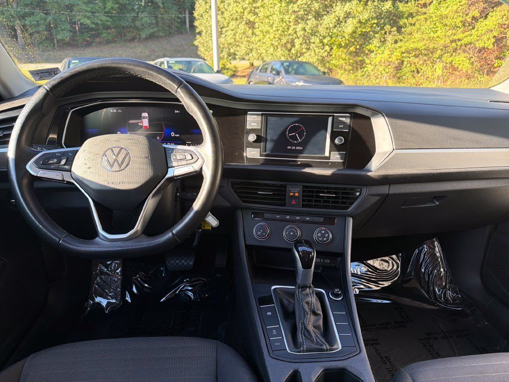 Used 2024 Volkswagen Jetta S FWD image 24
