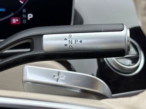 Used 2022 Mercedes-Benz S 500 4MATIC image 16