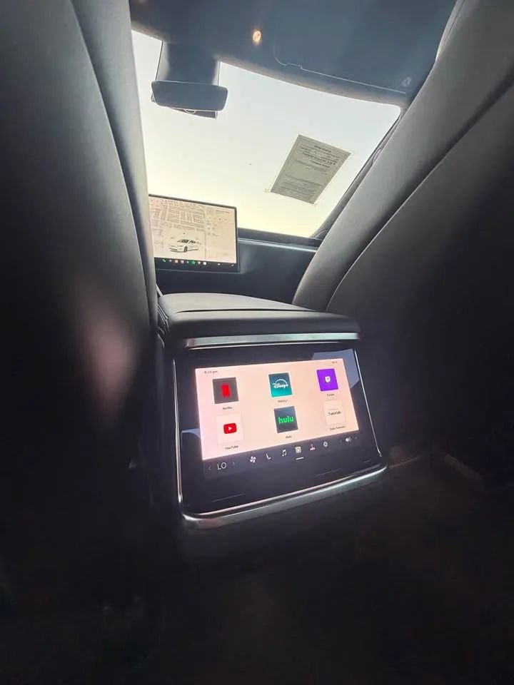 Used 2021 Tesla Model S Plaid AWD/4WD image 10