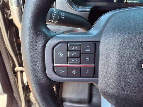 Used 2023 Ford F150 Lariat w/ Equipment Group 502A High image 38