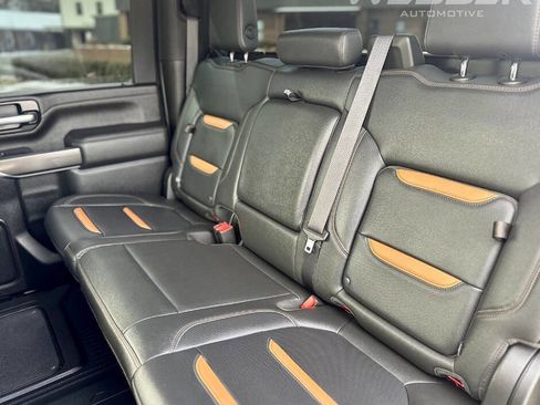 Used 2021 GMC Sierra 2500 AT4 image 13