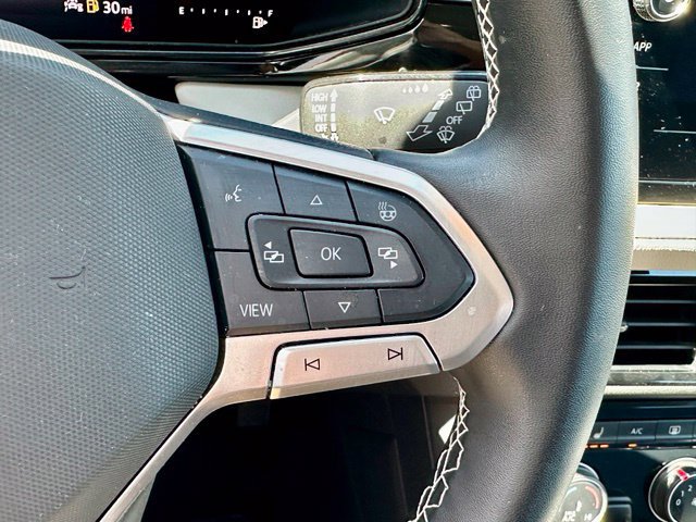 Certified 2025 Volkswagen Taos S AWD/4WD image 33