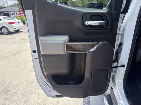 Used 2020 Chevrolet Silverado 1500 RST AWD/4WD image 24