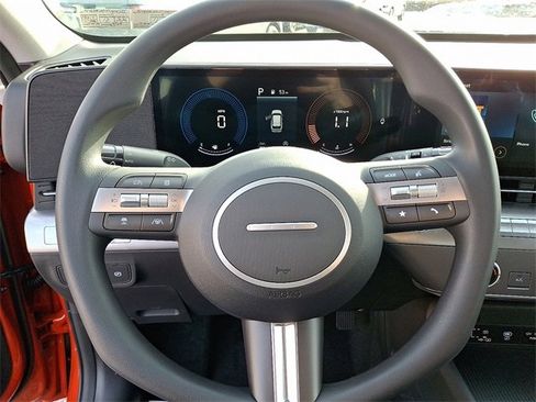 New 2026 Hyundai Kona SE image 8