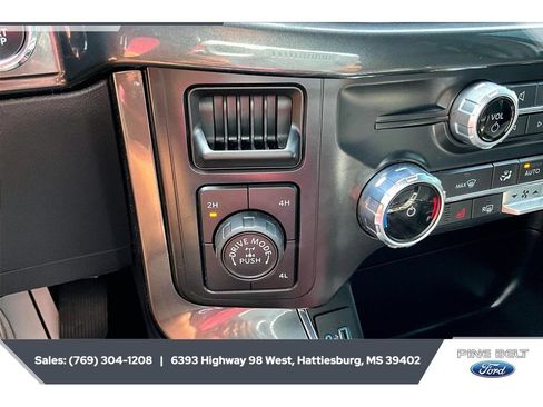 Used 2022 Ford F150 XLT w/ Equipment Group 302A High AWD/4WD image 23