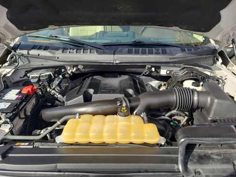 Certified 2018 Ford F150 Lariat w/ Equipment Group 502A Luxury image 21