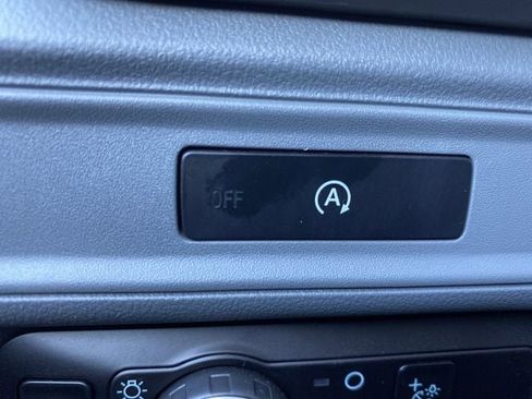 Used 2025 Ford F150 XLT w/ Equipment Group 301A Standard image 33