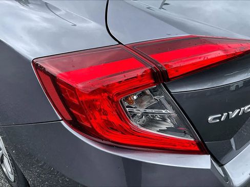Used 2021 Honda Civic LX image 28