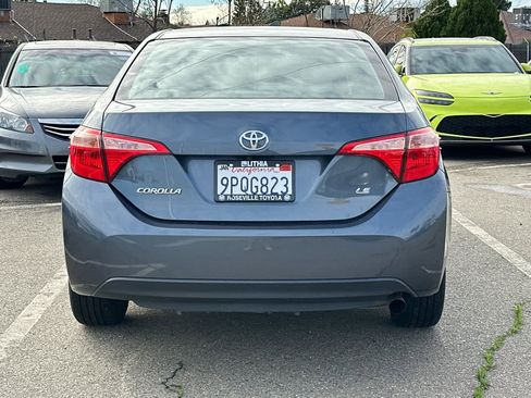 Certified 2018 Toyota Corolla L image 5