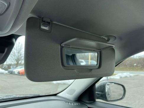 Used 2023 Chevrolet TrailBlazer LT image 30