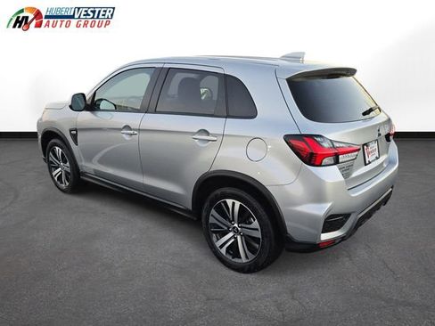 Used 2025 Mitsubishi Outlander Sport SE image 8