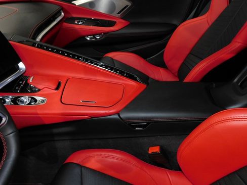 Used 2023 Chevrolet Corvette Stingray Premium Conv w/ 3LT image 51