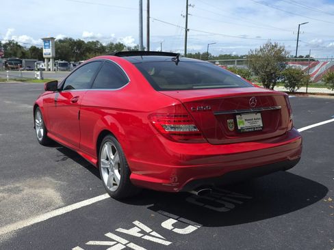 Used 2013 Mercedes-Benz C 250 Coupe image 7
