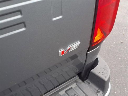 Used 2022 Chevrolet Colorado LT w/ LT Convenience Package image 25