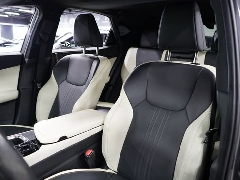 Used 2024 Lexus NX 350h AWD image 11