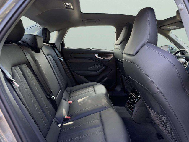Certified 2026 Audi A6 Premium Plus w/ Premium Plus Package AWD/4WD image 27