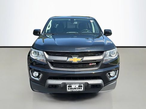 Used 2020 Chevrolet Colorado Z71 AWD/4WD image 3