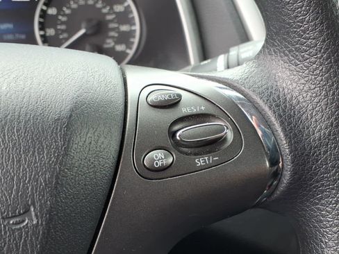 Used 2021 Nissan Murano S image 21