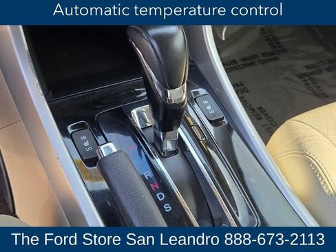 Used 2017 Honda Accord EX-L image 21