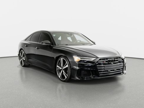 Used 2023 Audi S6 Prestige w/ Prestige Package image 4