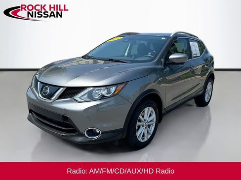 Used 2019 Nissan Rogue Sport SV w/ Technology Package FWD image 3