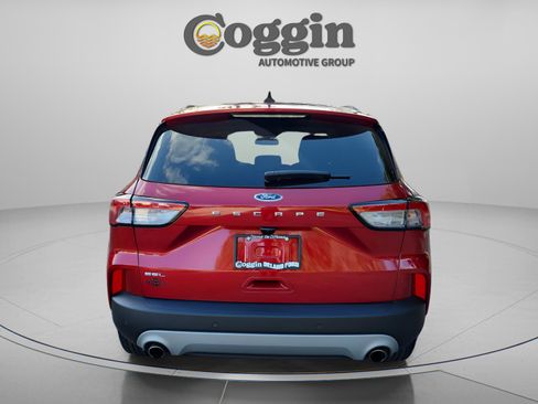Certified 2022 Ford Escape SEL image 4