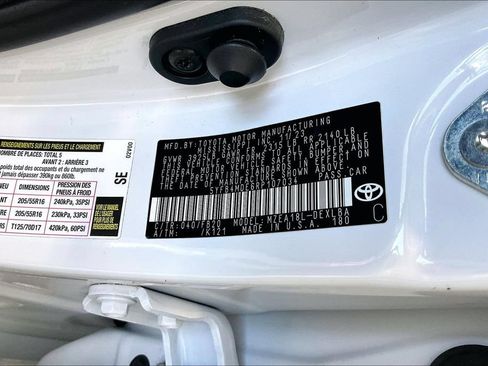 Used 2024 Toyota Corolla LE FWD image 36