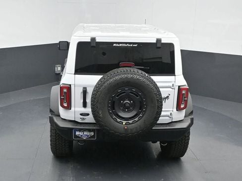 New 2025 Ford Bronco Badlands image 14