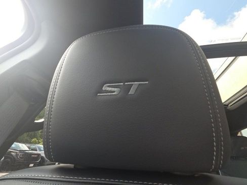 New 2026 Buick Enclave Sport Touring w/ Power Package image 35