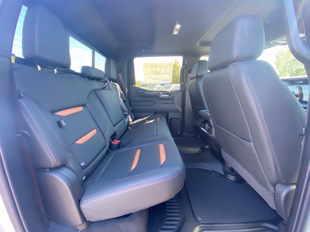 New 2026 GMC Sierra 1500 AT4 w/ AT4 Premium Package AWD/4WD image 31