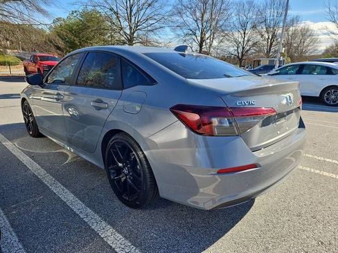 Used 2025 Honda Civic Sport image 5