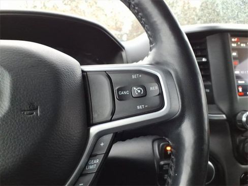 Used 2021 RAM 1500 Big Horn image 15