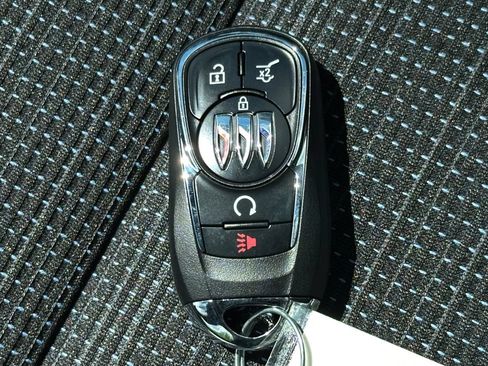 New 2026 Buick Envista Preferred w/ Convenience I Package FWD image 32