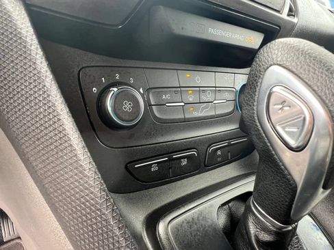 Used 2019 Ford Transit Connect XL FWD image 30