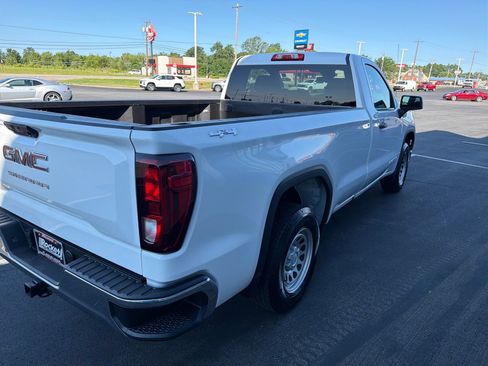 Used 2024 GMC Sierra 1500 Pro w/ Pro Value Package AWD/4WD image 4