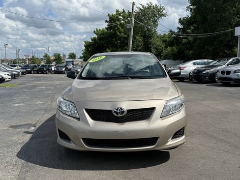 Used 2010 Toyota Corolla LE image 3