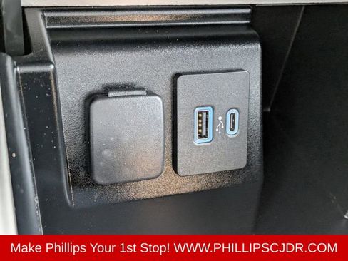 Used 2021 Ford Explorer ST w/ Equipment Group 401A AWD/4WD image 22