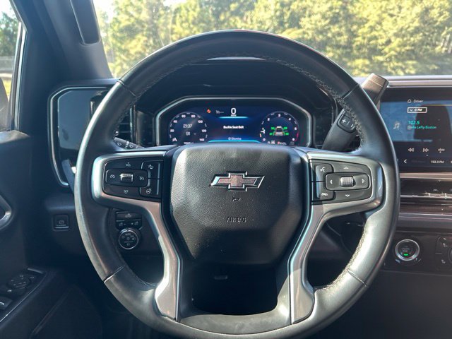 Used 2023 Chevrolet Silverado 1500 RST w/ Redline Edition AWD/4WD image 19