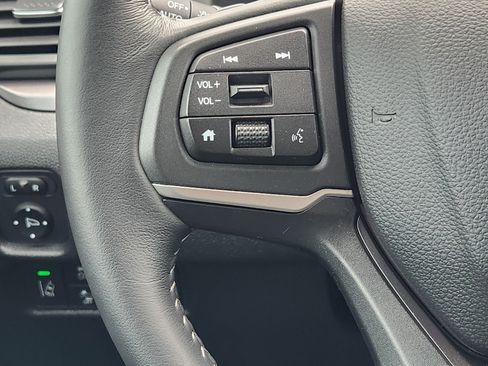 Certified 2025 Honda Ridgeline Sport image 28