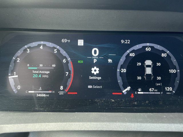 Used 2025 Toyota Tacoma TRD Sport AWD/4WD image 17