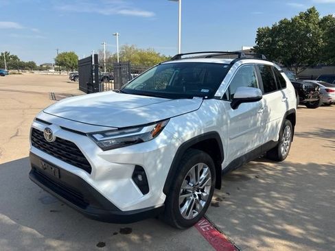 Used 2025 Toyota RAV4 XLE Premium w/ Weather Package FWD image 1