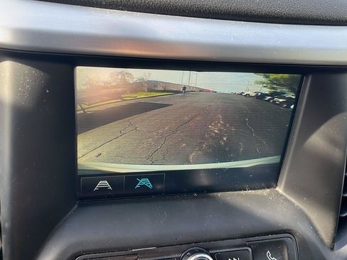 Used 2019 GMC Acadia SLE AWD/4WD image 14