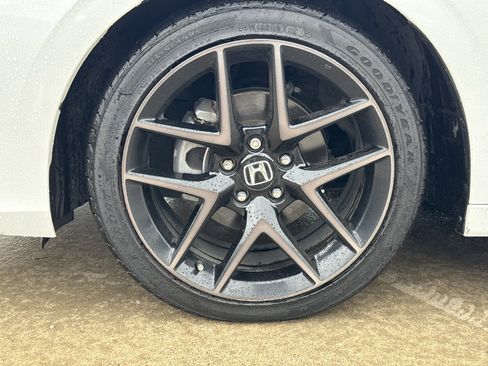 Used 2023 Honda Civic Sport Touring image 11