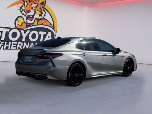 Used 2024 Toyota Camry XSE image 7