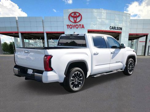 Used 2024 Toyota Tundra Limited AWD/4WD image 5
